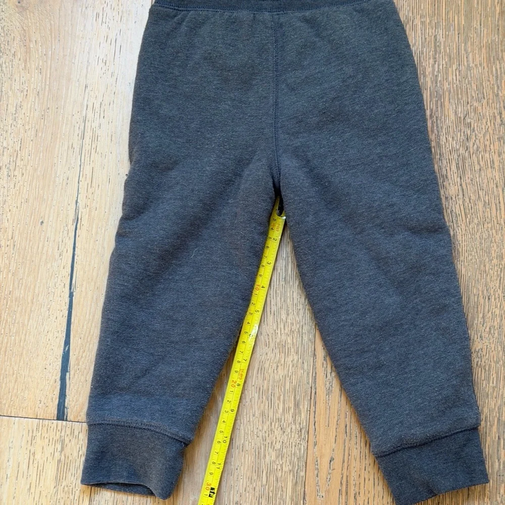 GAP Kids Charcoal Gray Sweat Joggers Sherpa Lined - Picture 2 of 5
